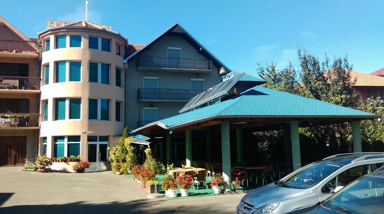 Bed&Breakfast Karavan Raška Extérieur photo