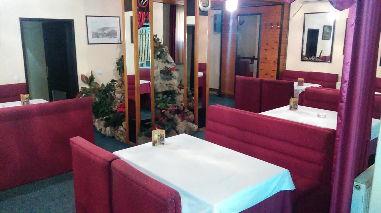 Bed&Breakfast Karavan Raška Extérieur photo