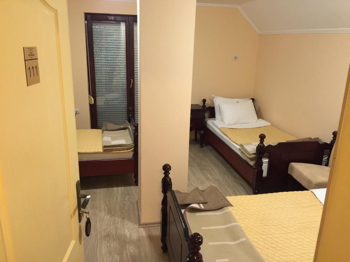 Bed&Breakfast Karavan Raška Extérieur photo